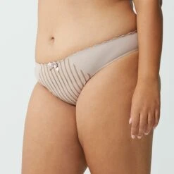 Slip Beige Noisette Stockholm 9 Slip Beige Noisette Stockholm -Lingerie Divine Boutique BL02446 042 WEB 1 39d948f6 3ba2 48e0 9e72 0180f603ddb6