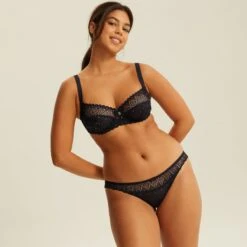 Culotte Noir Sublime AMELIA -Lingerie Divine Boutique BL02481 03A WEB 3 56c4fd9d f10c 4b9b ad88 68d3ed65fe77