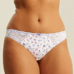 Culotte Blanche LUCCIA TWIST 8 Culotte Blanche LUCCIA TWIST -Lingerie Divine Boutique BL02609 9A0 WEB 1 e5e2d58c 3a33 4b80 80f6 05f26a2f376f