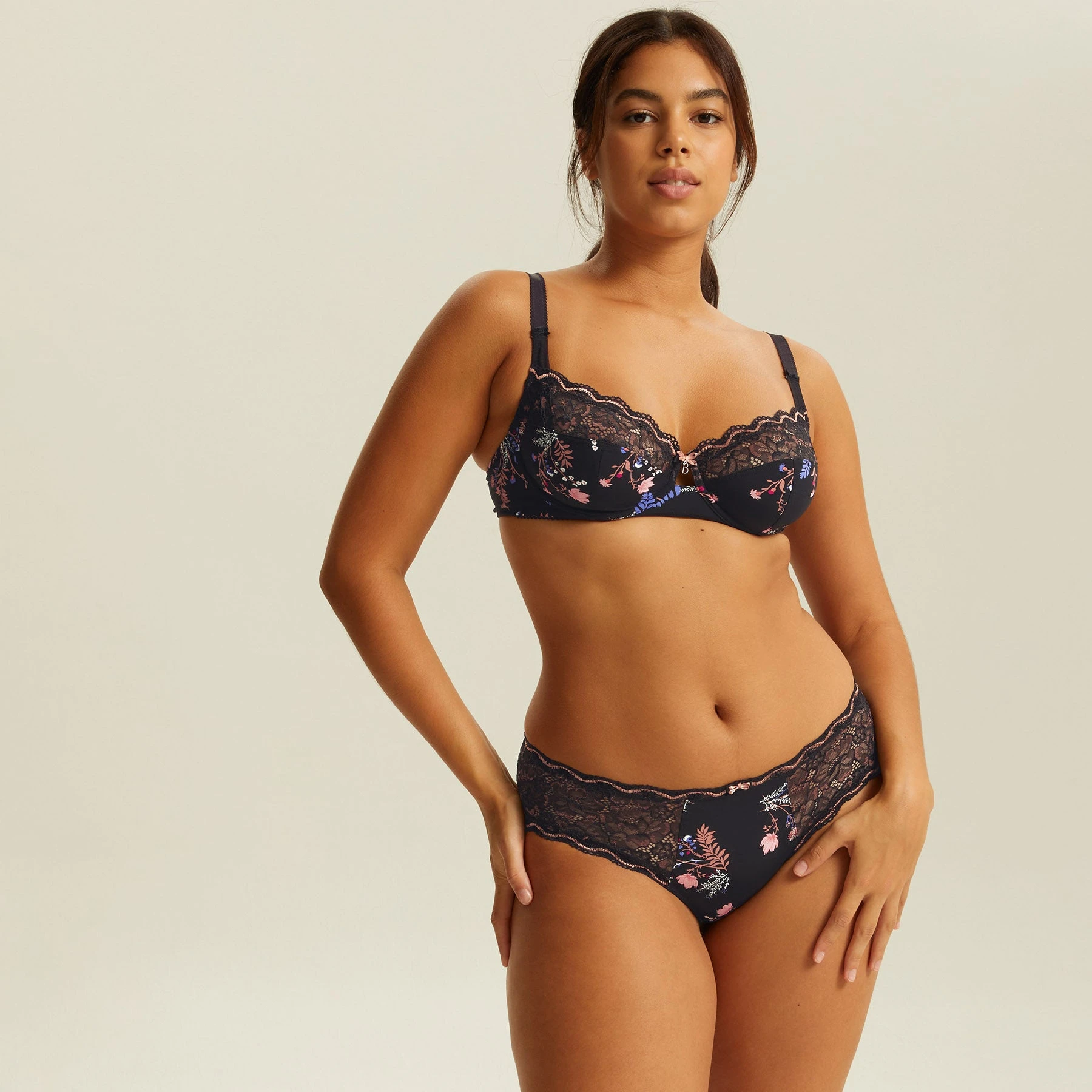 Boxer Noir Gold LUCCIA TWIST 6 Boxer Noir Gold LUCCIA TWIST – Image 4