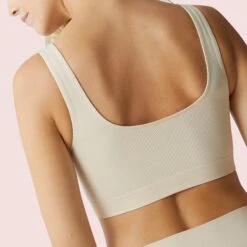 Soutien-gorge Sans Armatures Nude Just Essential -Lingerie Divine Boutique BL10802 043 WEB 2 f0704672 b694 450d 8b8b 73ad1bd25471