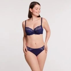Soutien-gorge Emboîtant Avec Armatures Bleu Mystique Pampelune Harmony 9 Soutien-gorge Emboîtant Avec Armatures Bleu Mystique Pampelune Harmony -Lingerie Divine Boutique BL14553 A33 WEB 3