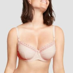 Soutien-gorge Emboîtant Avec Armatures Beige Rosé Sydney Pure -Lingerie Divine Boutique BL14563 048 WEB 1 d887555a 5efb 4bd8 aaf1 a20f4fffa821