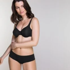 Slip Noir Livorne 9 Slip Noir Livorne -Lingerie Divine Boutique CL02875 030 WEB 3 339834a2 0098 4c5a affe f9b8b19b1bc1