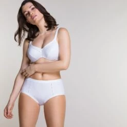 Soutien-gorge Minimizer Avec Armatures Blanc Bari 9 Soutien-gorge Minimizer Avec Armatures Blanc Bari -Lingerie Divine Boutique CL16871 010 WEB 3